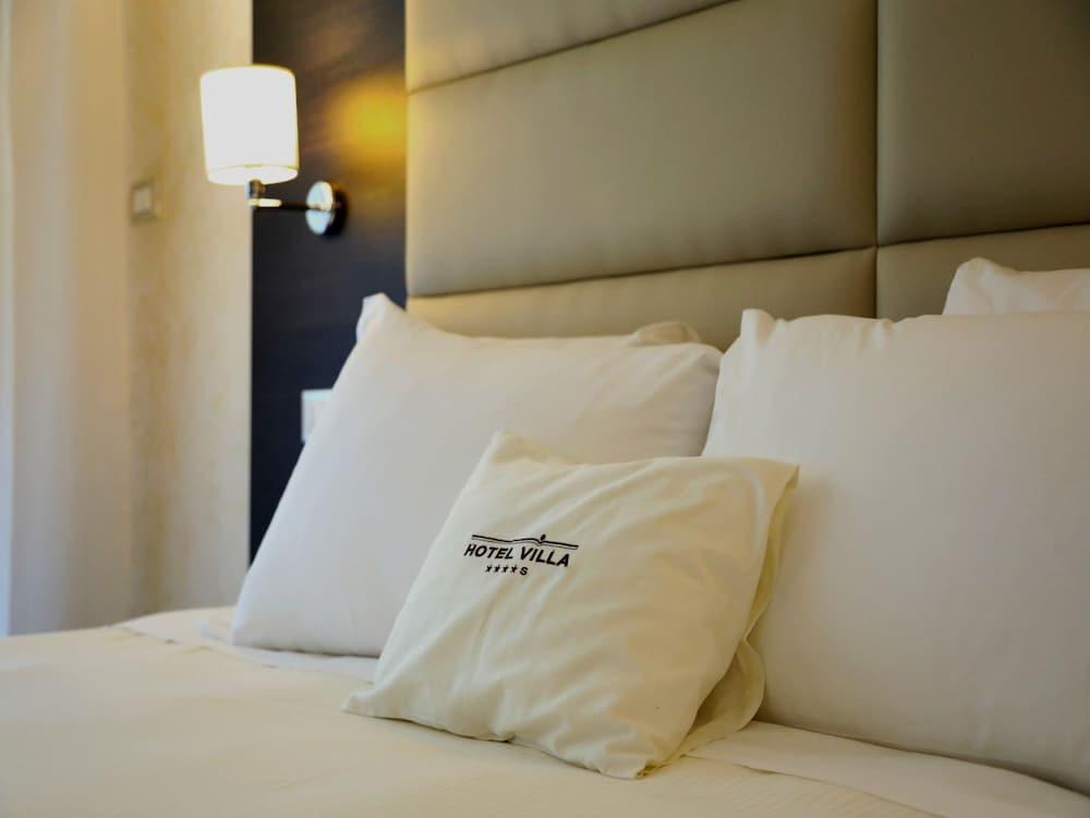 Hotel Villa Bisceglie Esterno foto