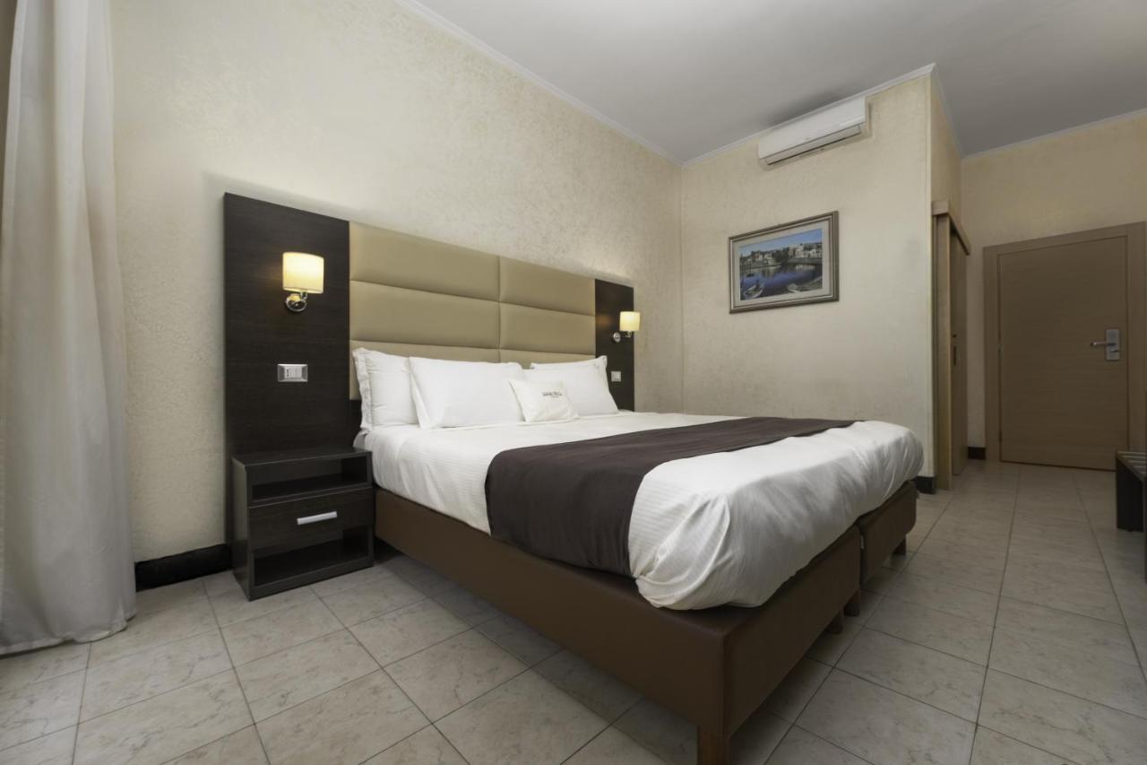 Hotel Villa Bisceglie Esterno foto