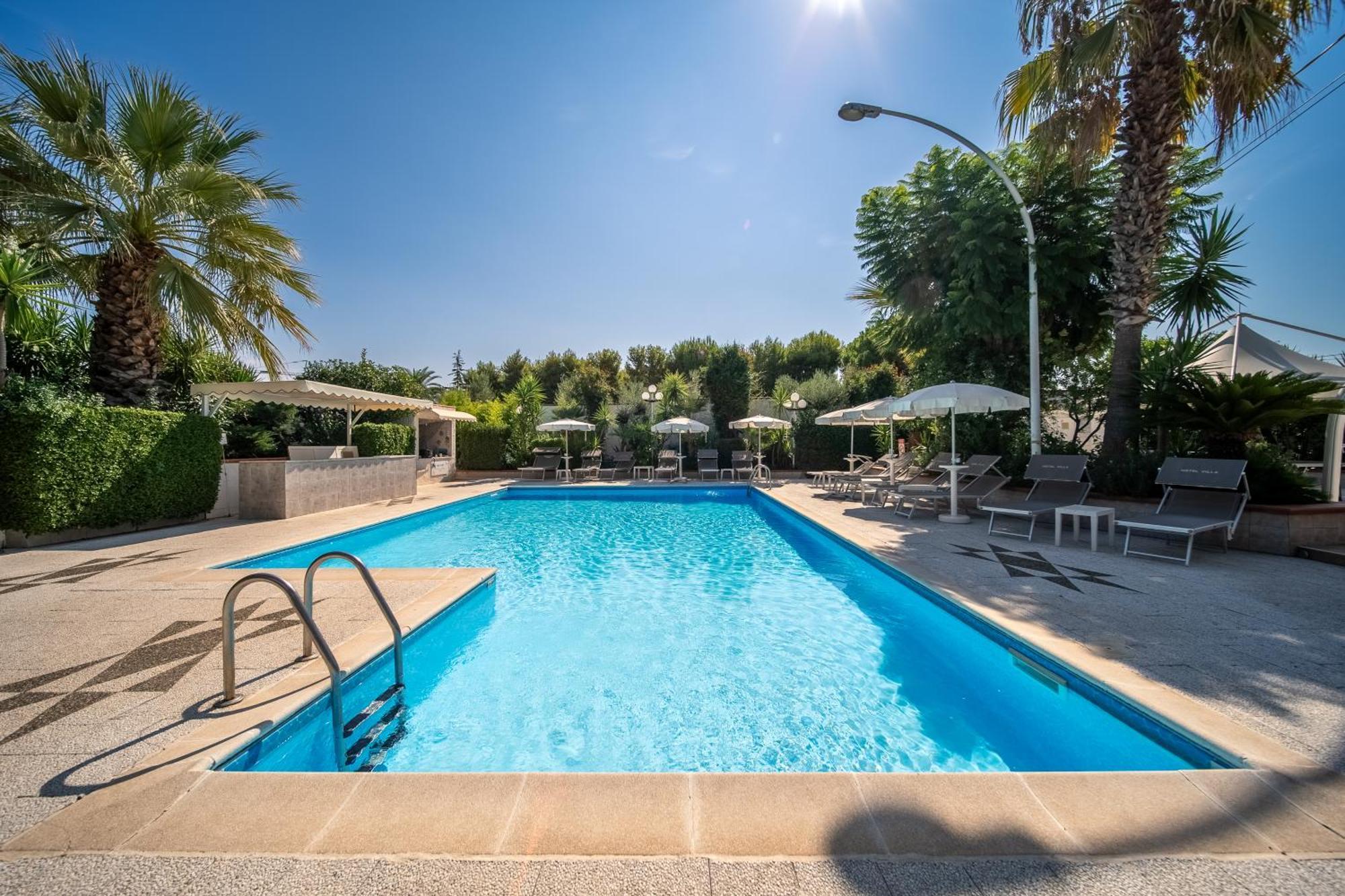 Hotel Villa Bisceglie Esterno foto