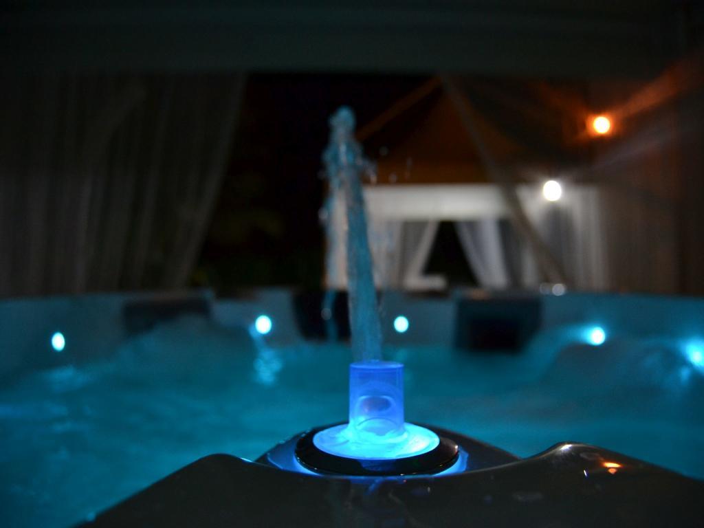 Hotel Villa Bisceglie Esterno foto