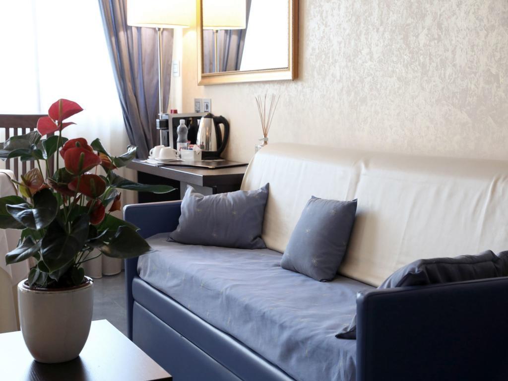 Hotel Villa Bisceglie Esterno foto