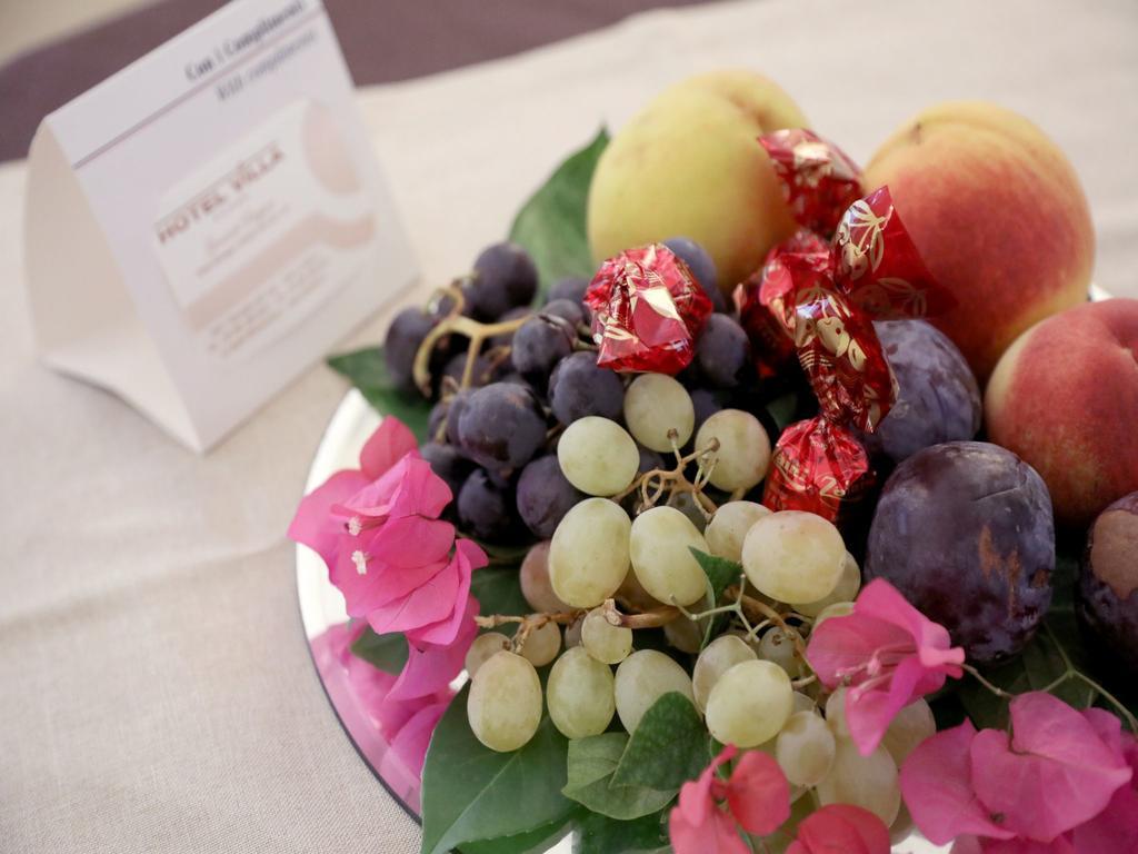 Hotel Villa Bisceglie Esterno foto