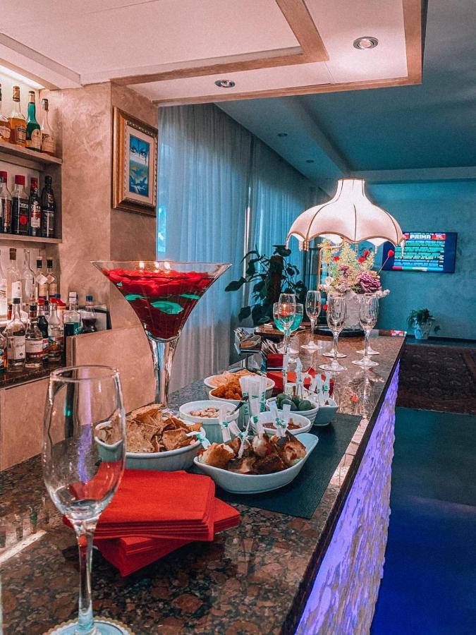 Hotel Villa Bisceglie Esterno foto